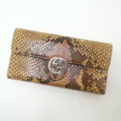 GUCCI グッチ インターロッキングG 二つ折り長財布 パイソン レザー ベージュ×ブラウン 369663【中古】