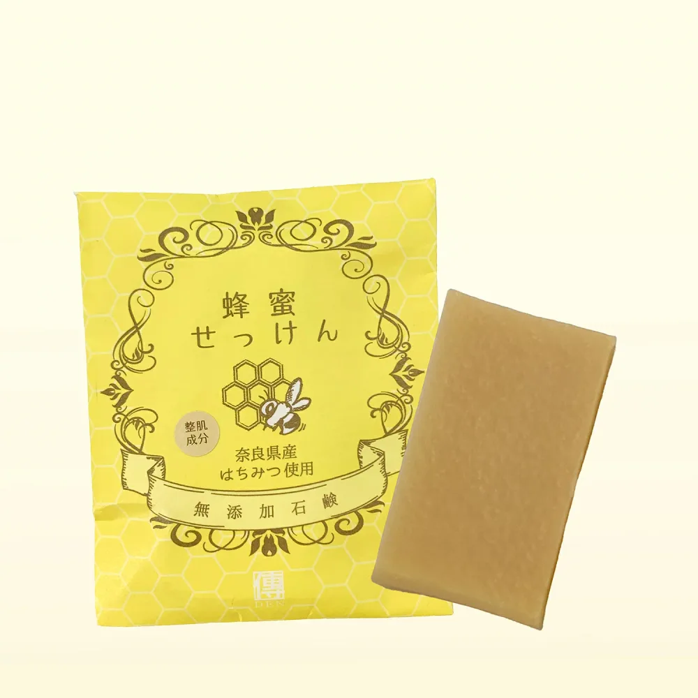 蜂蜜せっけん 15g 砂糖傳コスメティックソープ 蜂蜜 奈良県産蜂蜜 はちみつ ハチミツ 石鹸 洗顔 洗顔石鹸 化粧石鹸 手洗い 潤い 化学成分不使用 敏感肌 乾燥肌 毛穴ケア 無添加 無添加せっけん プチギフト 奈良土産 奈良みやげ