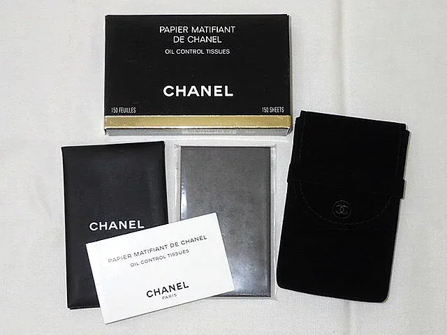 ★【送料無料】CHANEL シャネル 「PAPIER MATIFIANT DE CHANEL OIL CONTROL TISSUESL/オイルコントロールティッシュ」 あぶらとり紙 150枚 【未使用】【中古】レディース
