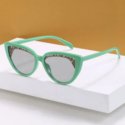 サングラス メンズ レディース 男女兼用 欧米風 キャットアイ 眉毛デザイン 個性的 UV400カット 紫外線対策 ドライブ 釣り アウトドア 旅行 サイクリング 万能 おしゃれ ファッション