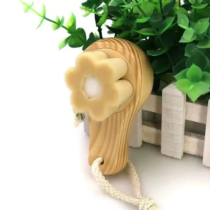 洗顔ブラシ 極細毛 毛穴ケア 深層クレンジング フェイスブラシ 木製ハンドル 松木 かわいい 梅花型 手作り 泡立て スキンケア 洗顔用 角質除去 美肌