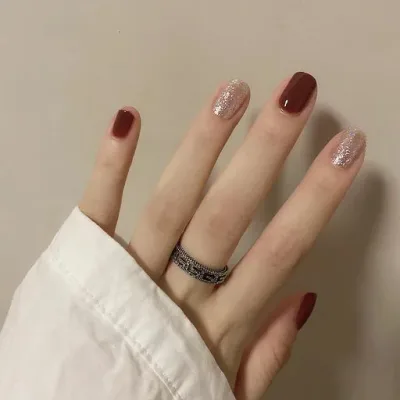 BHIDENAW ネイルチップ ショート 24枚入 ネイルチップ 人気 和風 かわいい シンプル おしゃれ 成人式 結婚式 パーティー 日常生活に使用できます 花嫁ネイル (若々しさ-A6, M)