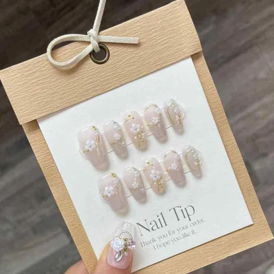 ネイルチップ レディース 付け爪 ハンドメイド フレンチネイル 桜デザイン キャッツアイ ジェルネイル ネイルシール ジェル 高級感 輝き かわいい 装着簡単 セルフネイル アートネイル デコレーション 貼るだけ ネイルアート 華やか おしゃれ ネイルケ