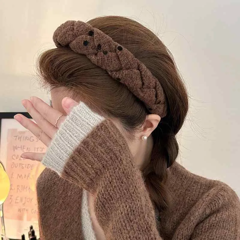カチューシャ レディース 秋冬 ヘアアクセサリー 幅広 髪飾り おしゃれ 大人 かわいい ツイスト ドット柄 スポンジ 高見え ボリューム感 ヘアバンド ヘッドバンド ターバン 髪留め ヘアアレンジ カチューム 痛くない まとめ髪 お出かけ デイリー オ