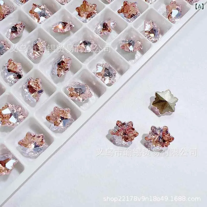 ネイルパーツ ネイルアート 雪の結晶型 ジルコニア クリスタルストーン 3D 立体 立体的 高輝度 高品質 輝き 繊細 ディテール デコレーション ジェルネイル セルフネイル ネイル用品 ネイル素材 ネイルストーン 装飾 華やか ゴージャス きらきら キ