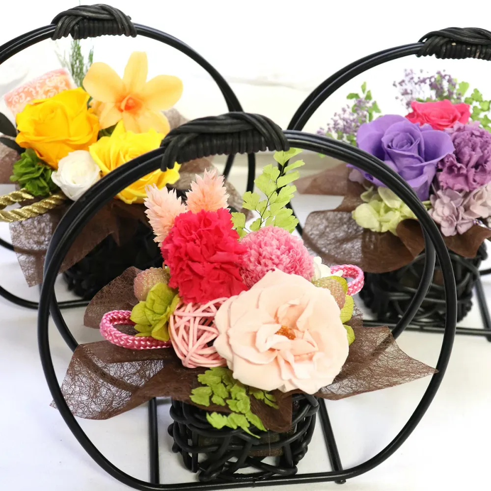 プリザーブドフラワー 和風 アレンジ 2026 敬老の日 お花 施設 プレゼント 介護 老人 還暦祝い 70代 花 90代 誕生日 母 長寿祝い 胡蝶蘭 カーネーション 花 ギフト 古希 米寿 卒寿 お祝い 喜寿 紫 花 傘寿 母 父 祖父 祖母 退職祝い 「彩華」