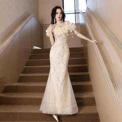 ドレス レディース オフショルダー シャンパンゴールド 高級感 Aライン ロングドレス ノースリーブ ハイウエスト 無地 二次会 演奏会 パーティー