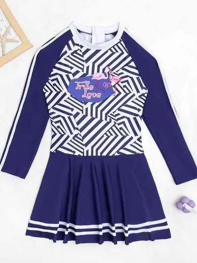 水着 女の子 キッズ スクール水着 長袖 ワンピース セパレート風 ショートパンツ レース リボン フリル キュート 速乾 伸縮性 ストレッチ 動きやすい ネイビー 130 140 150 160 170