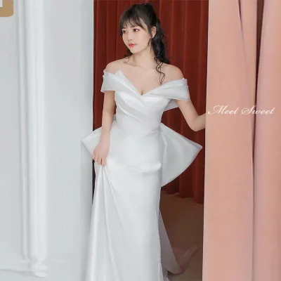 ウェディングドレス スレンダードレス ウエディングドレス 二次会ドレス 花嫁 ウェディングフォト 披露宴 ブライダルドレス 結婚式 新婦 ロングドレス プレ花嫁 オフショルダー リボン 前撮り エレガント 海外挙式 セミオーダー おしゃれ フォト婚 エレガンス wedding dress