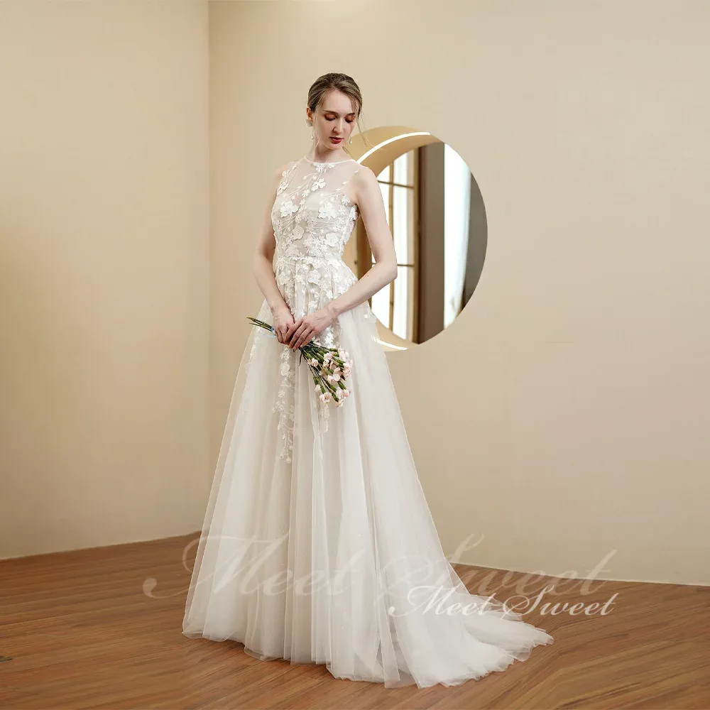 ウェディングドレス フラワーモチーフ ベージュ裏地 チュール Aラインドレス ノースリーブ 花柄 花嫁 結婚式 二次会 前撮り ブライダル ウエディングドレス オフホワイト ロングドレス 挙式 ドレス 新婦 衣裳 チャペル撮影 教会ウェディング 上品 エレガント
