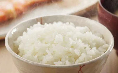 【2個〜 注文可】 \ 食品 / 【魚沼産こしひかり】 ” 家族・ファミリー層に人気の商品を集めました。 ”