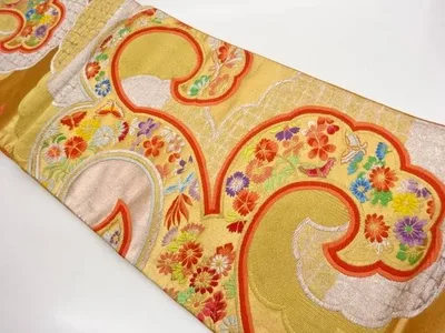 雲に鳥・蝶・花々尽くし模様織出し袋帯【中古】【着】【袋帯】 宗sou