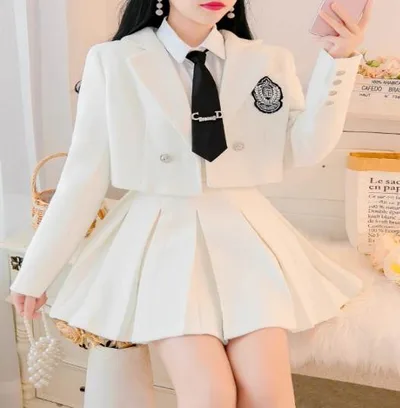 レディース トップス ジャケット パンツ ボトムス かわいい 大人可愛い きれいめ シンプル カジュアル 上品 おしゃれ かっこいい レトロ アジアン エスニック ラフ メンズライク マニッシュ ボーイッシュ スポーティー ガーリー ルーズ 学生 学校 通学 部活 デート