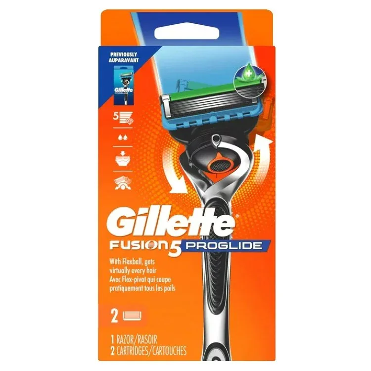ジレット プログライド メンズ 5枚刃 カミソリ 本体1本 替刃2個付 ブラック Gillette Proglide Razor Men 5 Blade Manual Razor With 1 Handle and 2 Blade Refills, Black 【お取り寄せ商品】