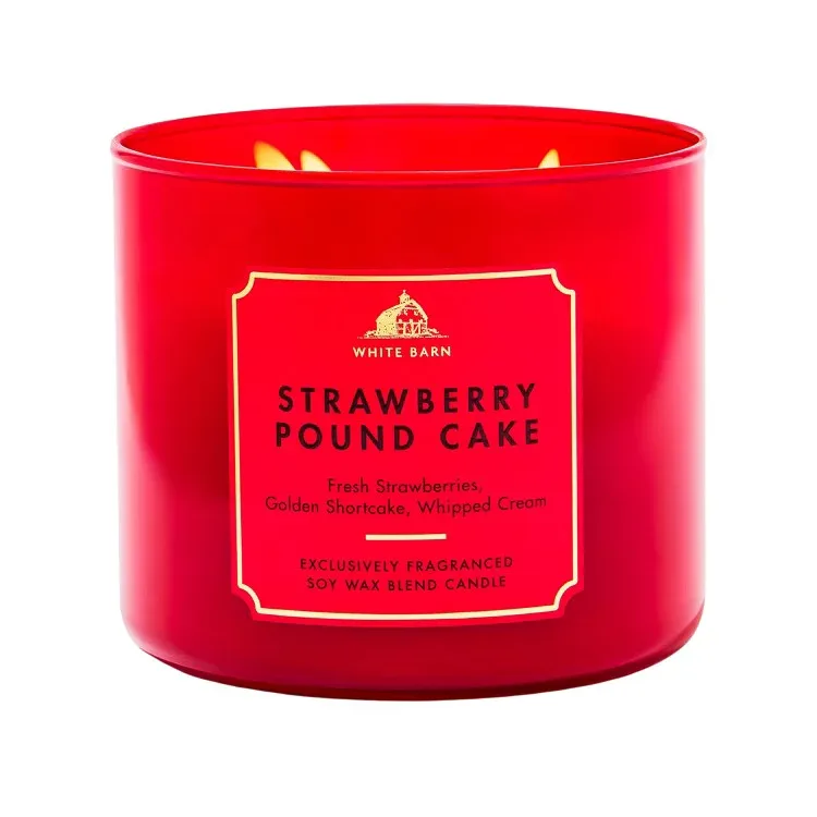 バスアンドボディワークス ストロベリーパウンドケーキ 3芯キャンドル 411g Bath & Body Works Strawberry Pound Cake3-Wick Candle 14.5 oz / 411 g 【お取り寄せ商品】