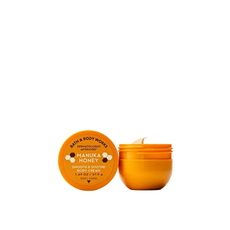 バスアンドボディワークス マヌカハニー トラベルサイズ スムース&スーズ ボディクリーム 47.9g Bath & Body Works Manuka Honey Travel Size Smooth & Soothe Body Cream 1.69 oz / 47.9 g 【お取り寄せ商品】