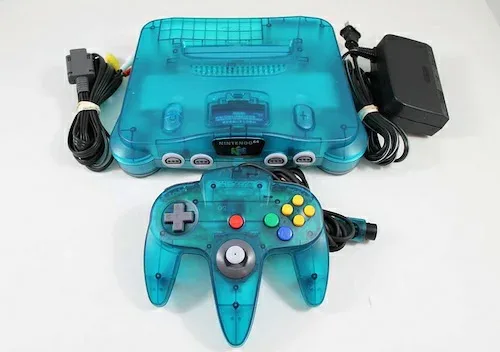 【中古】北米版 Ice Blue Nintendo 64 System N64 本体 + コントローラー×1 アダプタ×1 スケルトン