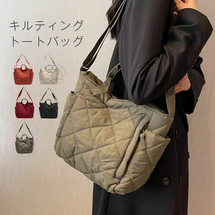 キルティング トートバッグ 大容量 ナイロン トートバッグ レディース a4 2way ショルダーバッグ 肩掛け 斜め掛け 超軽量 通勤バッグ お仕事バッグ ハンドバッグ ファスナー付き マザーズバッグ パテッドバッグ 大容量 通勤通学 シンプル