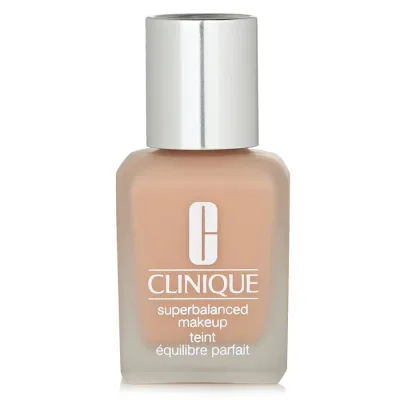 クリニーク Clinique スーパーバランス メークアップ - No. 07 / CN 42 Neutral 30ml/1oz【海外通販】