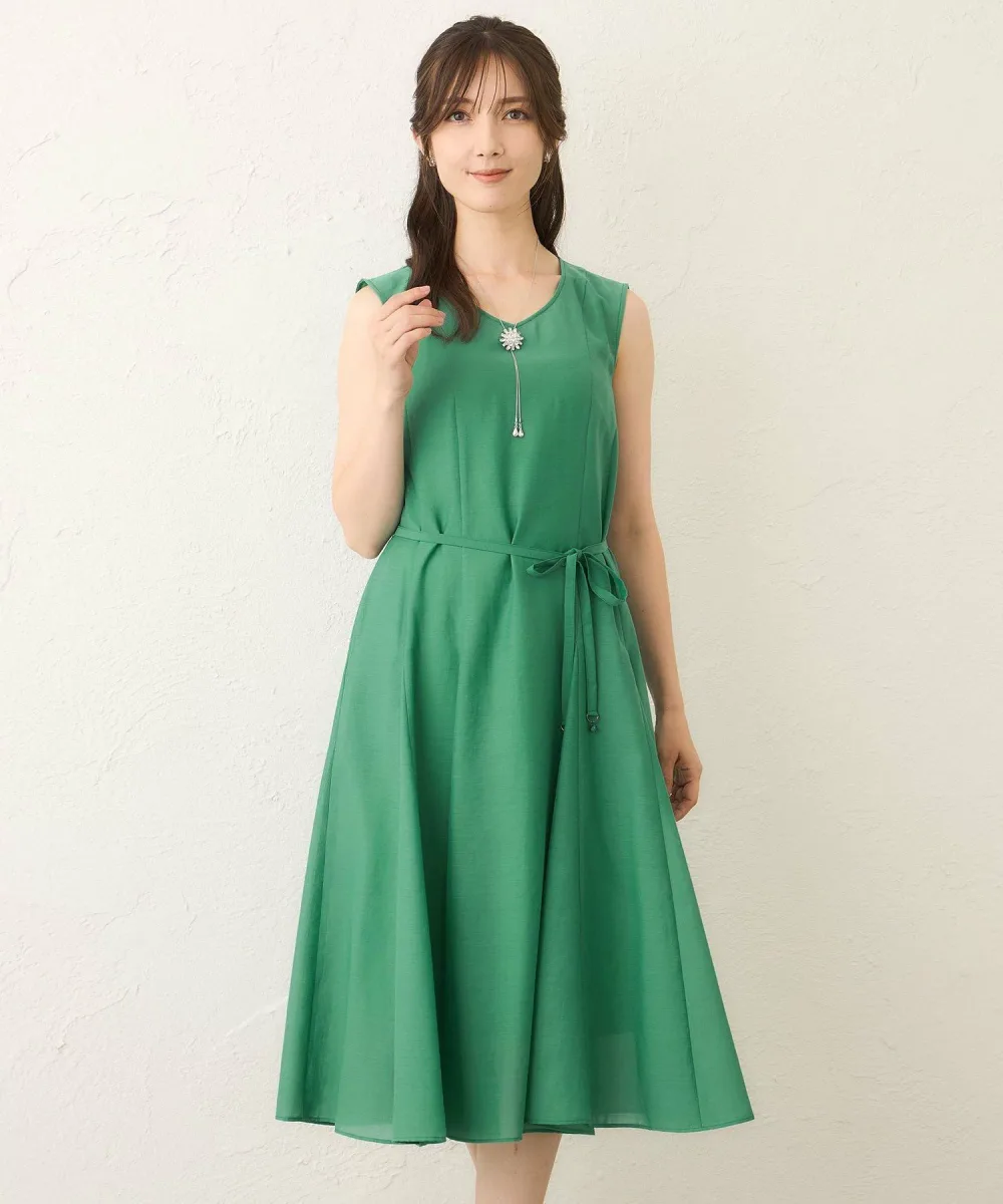 【SALE/66%OFF】TO BE CHIC ボイルワッシャー ノースリーブドレス トゥー ビー シック ワンピース・ドレス ドレス グリーン ブラック【送料無料】