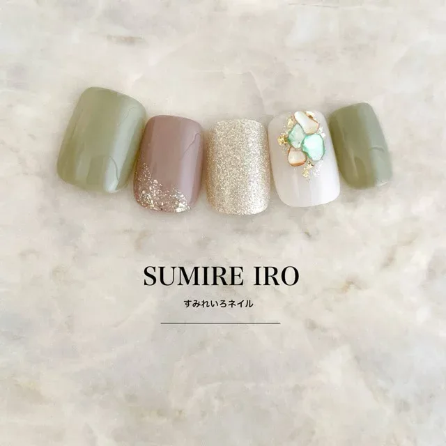 ネイルチップ つけ爪 ブライダルネイル かわいい ショート ロング デザイン 夏ネイル nail プレゼント 短い爪 小さい爪 大きい爪 ベリーショート ちび爪 大人ネイル 付け爪 オフィスネイル シンプル 【1758】モスグリーンニュアンス塗りかけオープンオーバル b/s