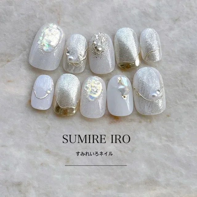 ネイルチップ つけ爪 ブライダルネイル ショート 成人式ネイル シンプルネイル nail 花ネイル 小さい爪 大きい爪 ベリーショート ちび爪 大人ネイル 付け爪 オーダーネイル 入学卒業ネイル 【o2354】ホワイト白
