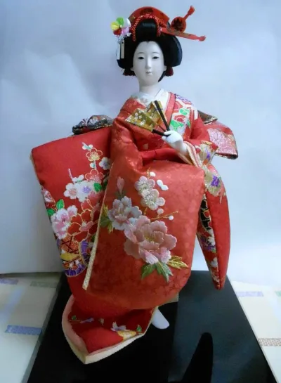 久月作 日本人形(尾山人形) 片袖脱刺繍 6号 【花衣】 Japanese doll 〈日本の伝統品 にほんにんぎょう 和人形 お人形 和の置物・お飾り・インテリア 日本のおみやげ 海外・外国へのお土産・プレゼントにもおススメです! 通販〉