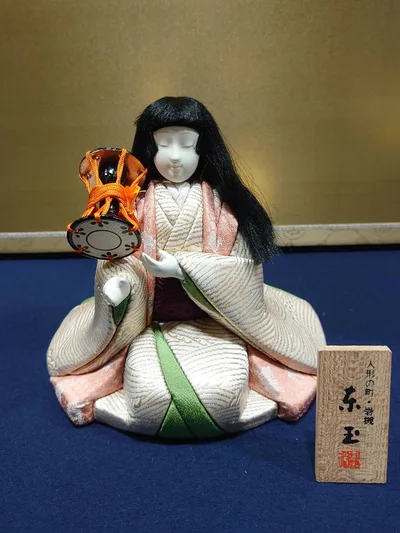 東玉作 日本人形 木目込人形 【初音】 Japanese doll 〈日本の伝統品 にほんにんぎょう 木目込み人形 和人形 お人形 和の置物・お飾り・インテリア 日本のおみやげ 海外・外国へのお土産・プレゼントにもおススメです! 通販〉