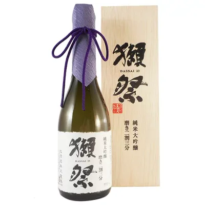 【特別送料実施中】 獺祭 だっさい 純米大吟醸 磨き二割三分 木箱入り 720ml 山口県 獺祭 日本酒 23 【正規販売店】 お酒 敬老の日 プレゼント