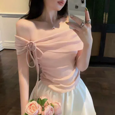 トップス レディース オフショルダー カットソー 半袖 Tシャツ ニット ショート丈 伸縮性 フィット感 スリム 細見え 着痩せ お腹周り 二の腕カバー 体型カバー 大きいサイズ プラスサイズ 切り替え デザイン性 シンプル 無地 普段使い 通勤用 カジ