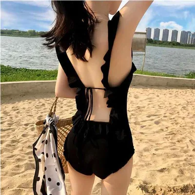 水着 レディース ワンピース バックオープン フリル 体型カバー 温泉 リゾート ビーチ 海 プール 黒 春 夏 パット付き セクシー スイムウェア 大人 20代 30代 40代