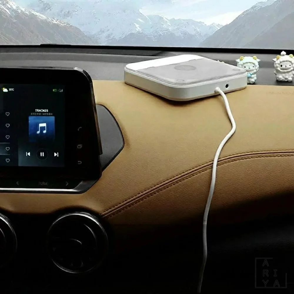 Car CD Player, Portable CD Player, Supports USB AUX Connection, Car Audio, Music Playback, Compatible with CD-R/CD-RW, A-B Repeat, Compact Design, Equipped with 3.5mm Audio Terminal, Remote Control Included