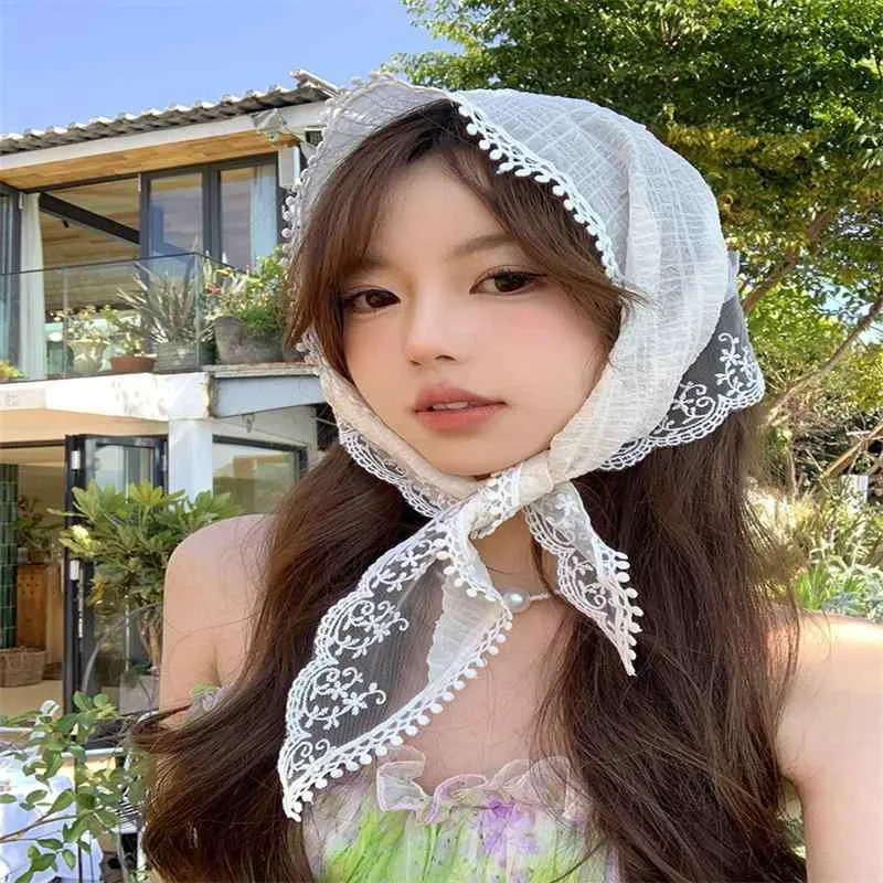 ヘッドスカーフ 女性用 レース 花柄 ベージュ 復古 ヘアバンド 菱形 格紋 韓国風 夏 かわいい 軽量 綿混 ストリートファッション ヘアアクセサリー ネックタオル 包飾り フェミニンスタイル 吸湿速乾 日常使い
