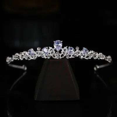 ウエディング ブライダル ティアラ パーティー ダイヤモンド ジュエリー ブライダル小物 結婚式 花嫁 二次会 発表会 演奏会 ビジュー 持ち込み アクセサリー