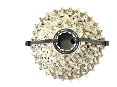 【中古】シマノ SHIMANO 105 CS-R7000 11-28T スプロケット 〇