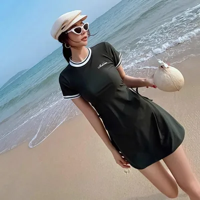 水着 レディース セパレート 体型カバー ビスチェ風 スカート 2点セット 運動用 スポーティー 温泉 スパ プール ビーチ 海 リゾート かわいい スイムウェア