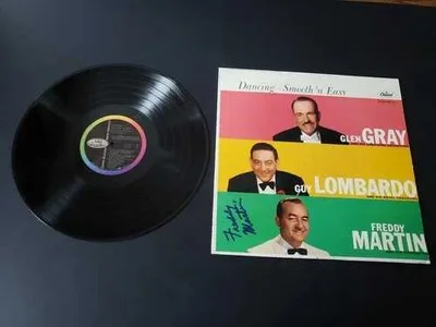 Autographed 1970s VG++ Freddie Martin Dancing Smooth and Easy See Notes LP33