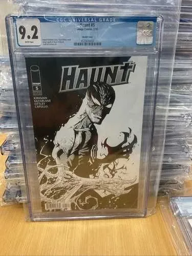 Hunt #5 (Ryan Ottley Incentive B&W Cover) 1:25 CGC 9.2-