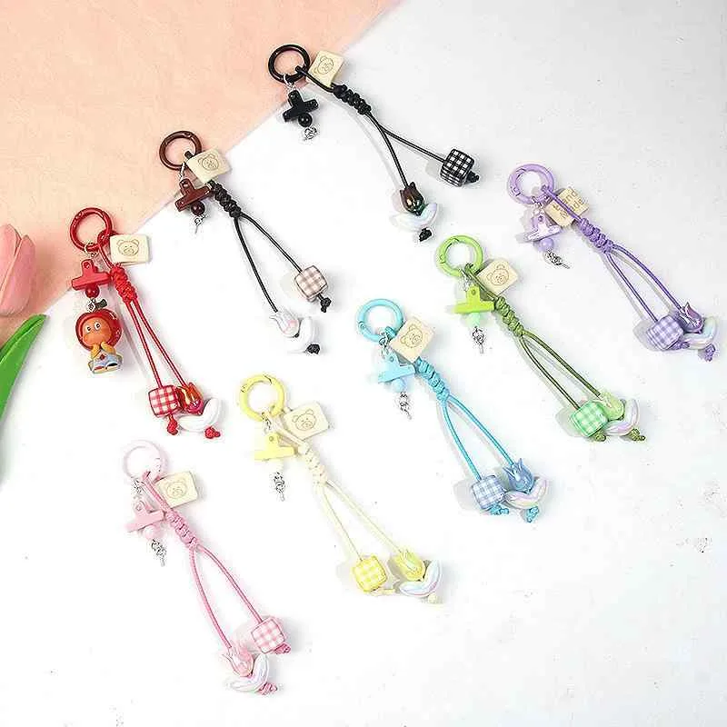 キーホルダー レディース チューリップ アクリル ビーズ チャーム バッグチャーム アクセサリー かわいい 通勤 通学 り風