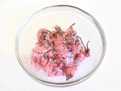 \25日全品ポイント3倍!/★★単品購入で送料無料★★山眞産業 桜花塩漬(国産) 80g