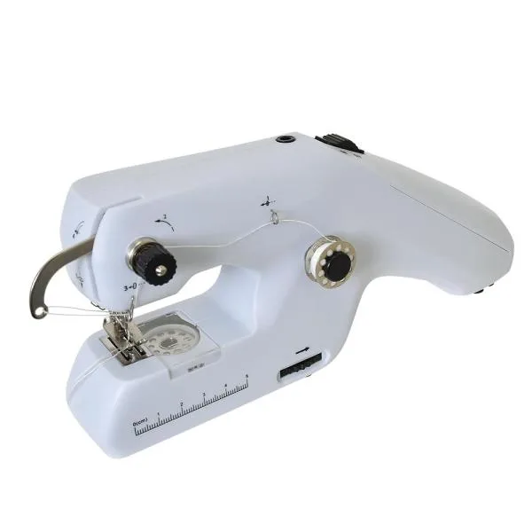本棚にしまえてしっかり縫える「ちゃちゃっとミシン」 サンコー THANKO C-HMM21W (67-5756-82)