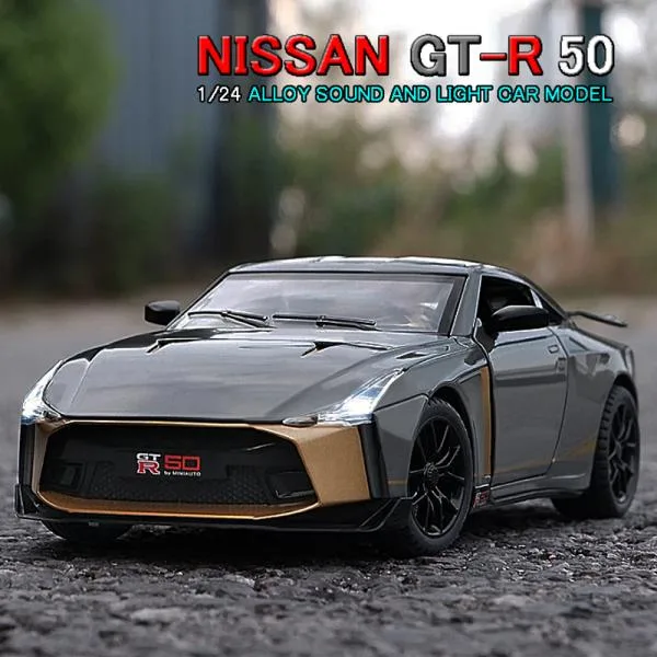 NISSAN GT-R 50 1/24 ミニカー 全4色 ライト点灯 エンジンサウンド 世界限定50台モデル 合金モデル 模型 ジオラマ