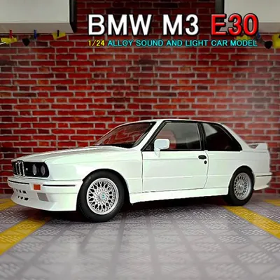 BMW M3 E30 クーペ 1/24 ミニカー 全4色 ライト点灯 エンジンサウンド 合金モデル 模型 ジオラマ