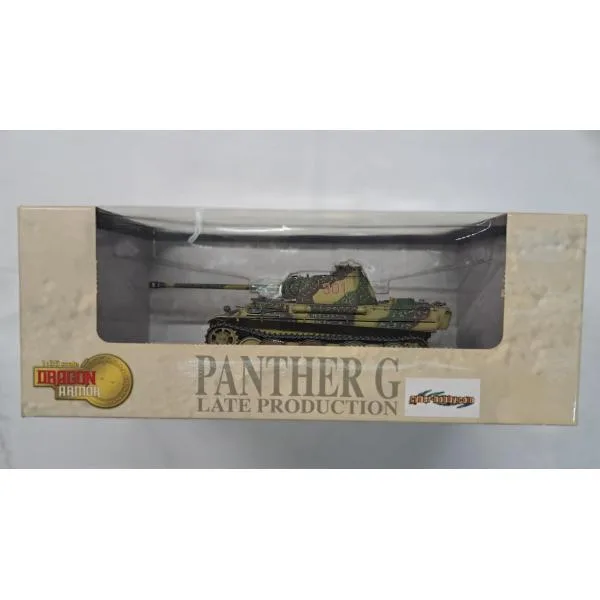 1/35 Panther G Late Model 26th Armored Regiment 1st Corps Closed Itschland France 1944 Tank Model Cyber Hobby