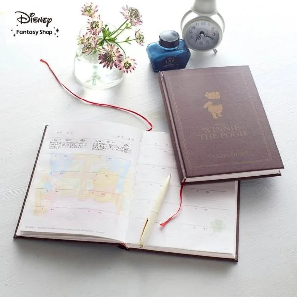 日記 5年日記 ダイアリー 日記帳 にっき ディズニー Disney キャラクター くまのプーさん ステーショナリー フリータイプ 紐しおり付き おしゃれ