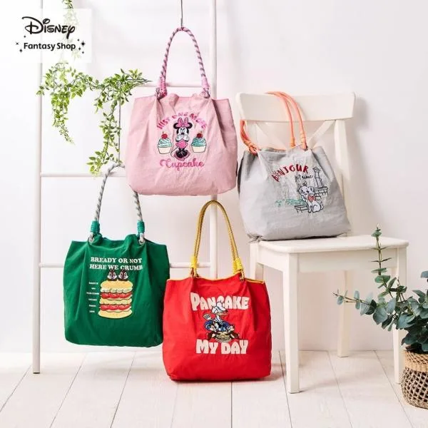 トートバッグ ナイロンバッグ 手提げバッグ カバン かばん ファッション雑貨 ディズニー Disney キャラクター 刺繍デザイン ロープ風持ち手 おしゃれ