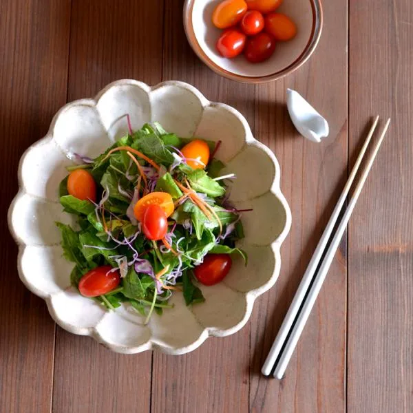 Salad Bowl Large Mino Ware Tableware 24.5cm Japanese Tableware Large Large Bowl Stylish Rinka White Neri Hassun Bowl Kaneko Kohei Pottery Flower Shape Moribachi Bowl Plate Boiled Pot Boiled Dishes Serving Plate Porcelain