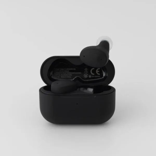 final ZE300 BLACK 完全ワイヤレスイヤホン イヤホン 無線 Bluetooth ノイズキャンセリング コンパクト おしゃれ 防水 寝ホン 通話 ファイナル【送料無料】