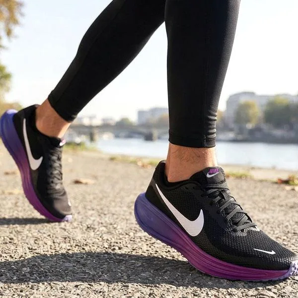 2026冬新作 ナイキ 幅広 スニーカー ランニングシューズ メンズ NIKE レボリューション 8 ワイド ランニング 靴 シューズ REVOLUTION 8 WIDE hq1995