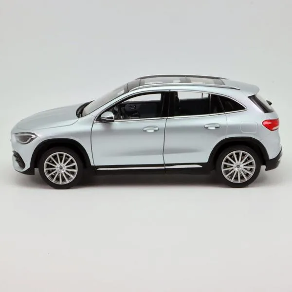 Z-Models 1/18 メルセデス ベンツ GLA クラス H247 2020年式 イリジウムシルバー 模型 ミニチュア ミニカー モデルカー 車 B66961036